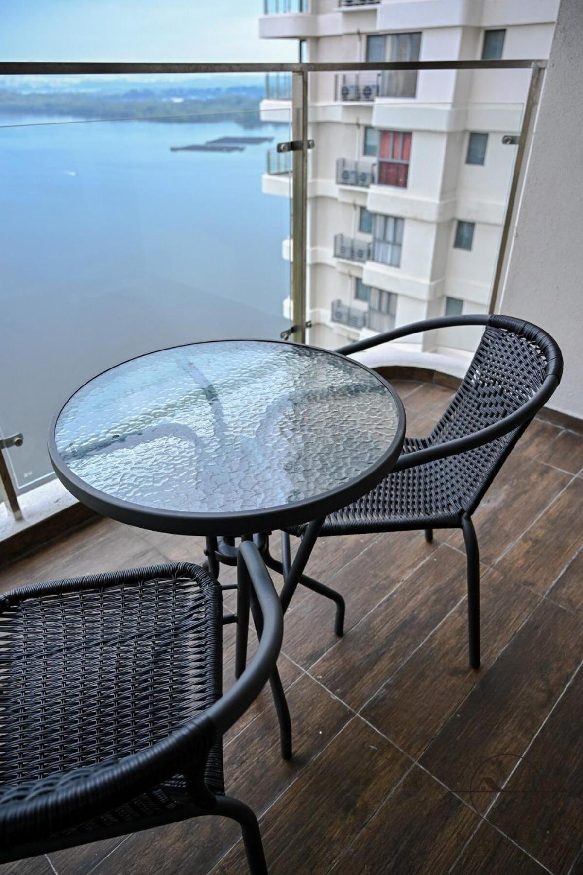 Kingsbay B #5Pax #Vintagewood #Highfloor Appartement Johor Bahru Buitenkant foto